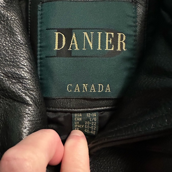 Genuine Leather jacket - Picture 4 of 4